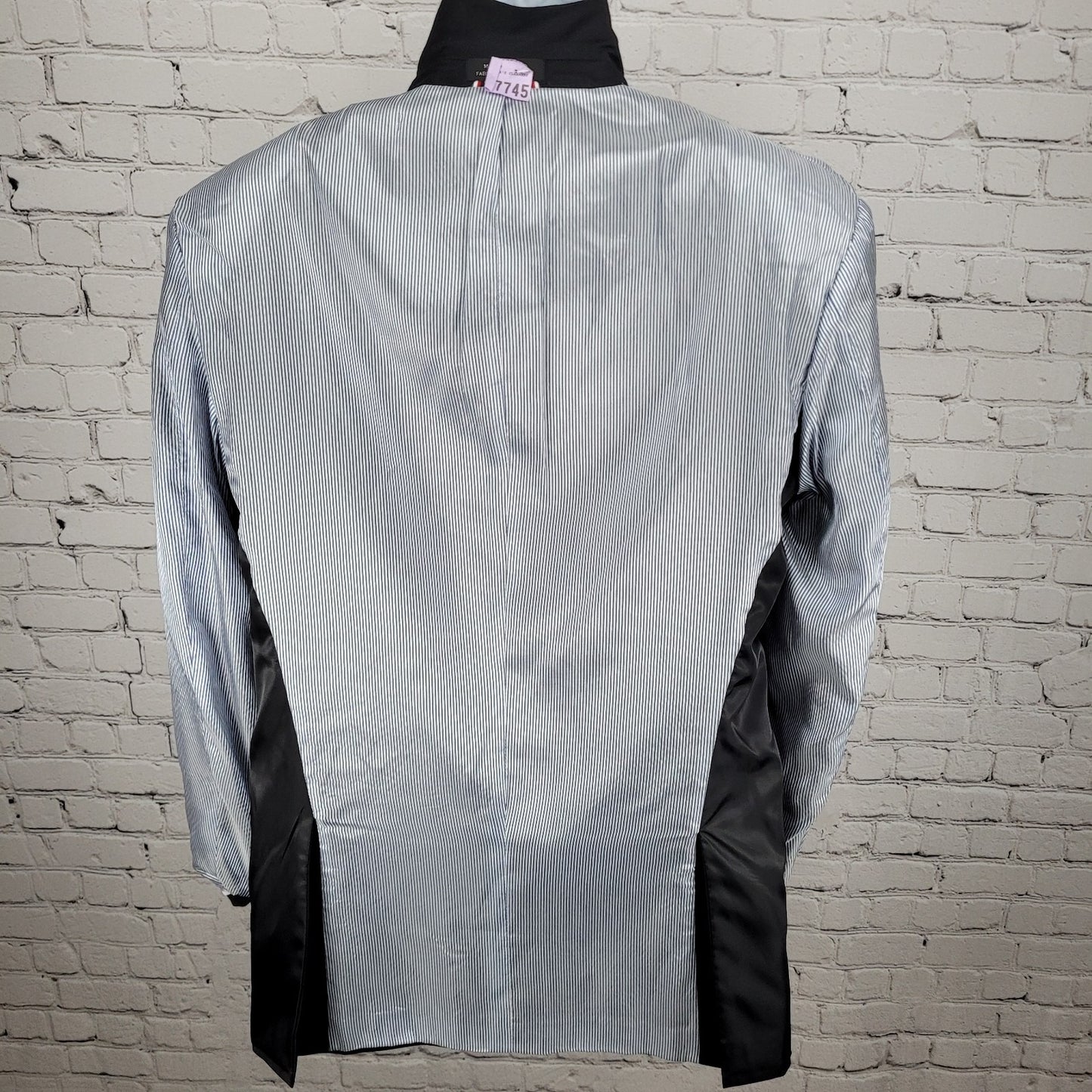 Tommy Hilfiger Black 100% Worsted Wool 2 Button Double Vented Blazer Size 42L