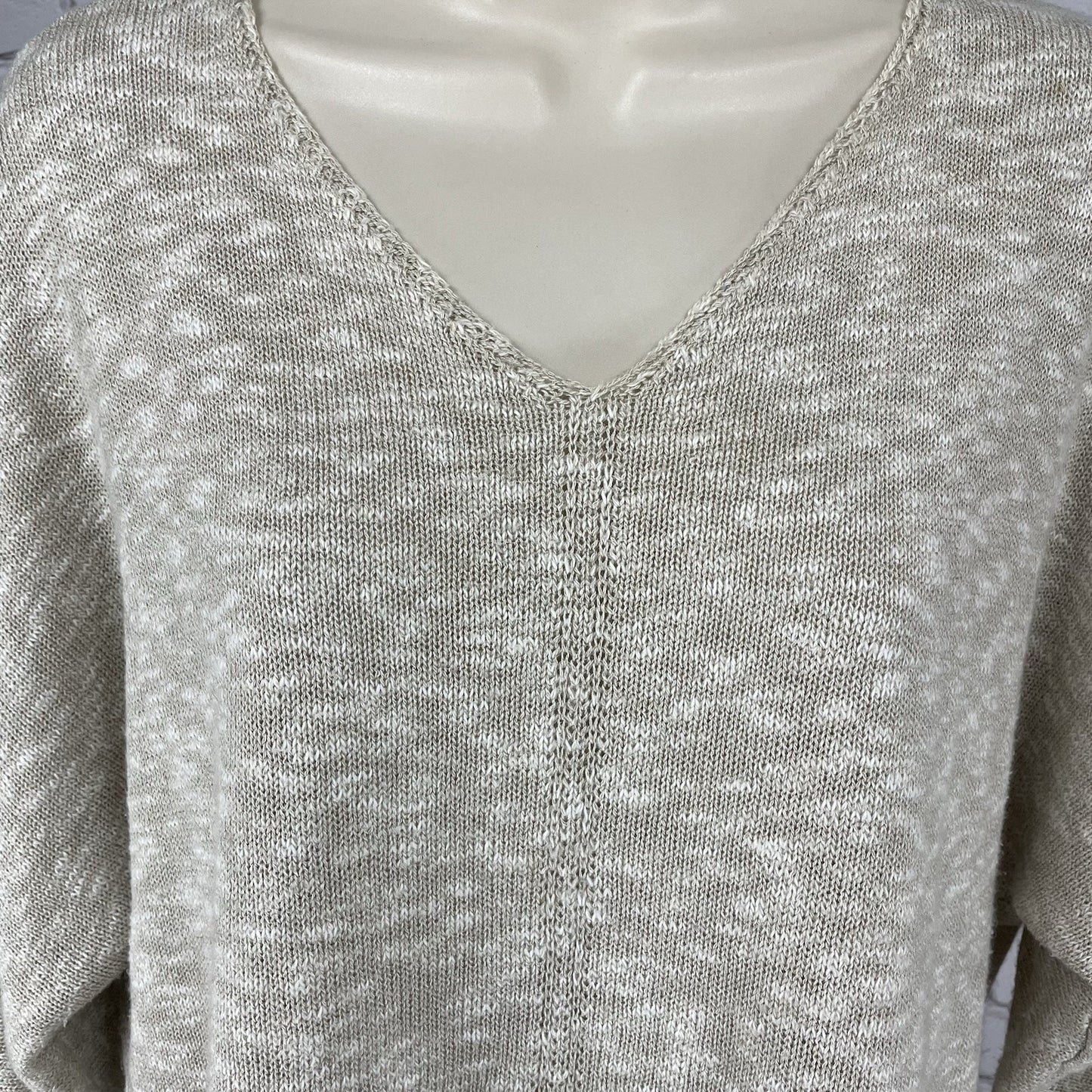 Chico’s Beige Knit Pullover Lightweight Roll Tab 3/4 Sleeve Sweater Size 2 US 12