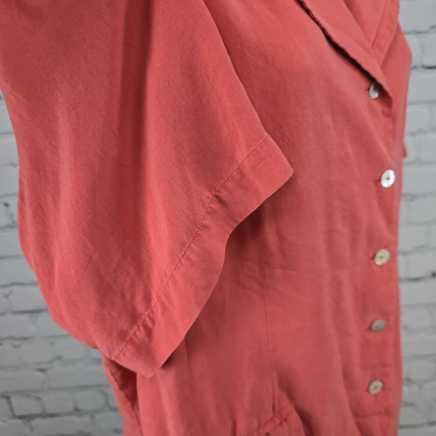VTG Worthington 100% Silk Coral Blouse Faux Pockets & Pearl Buttons Size 18W