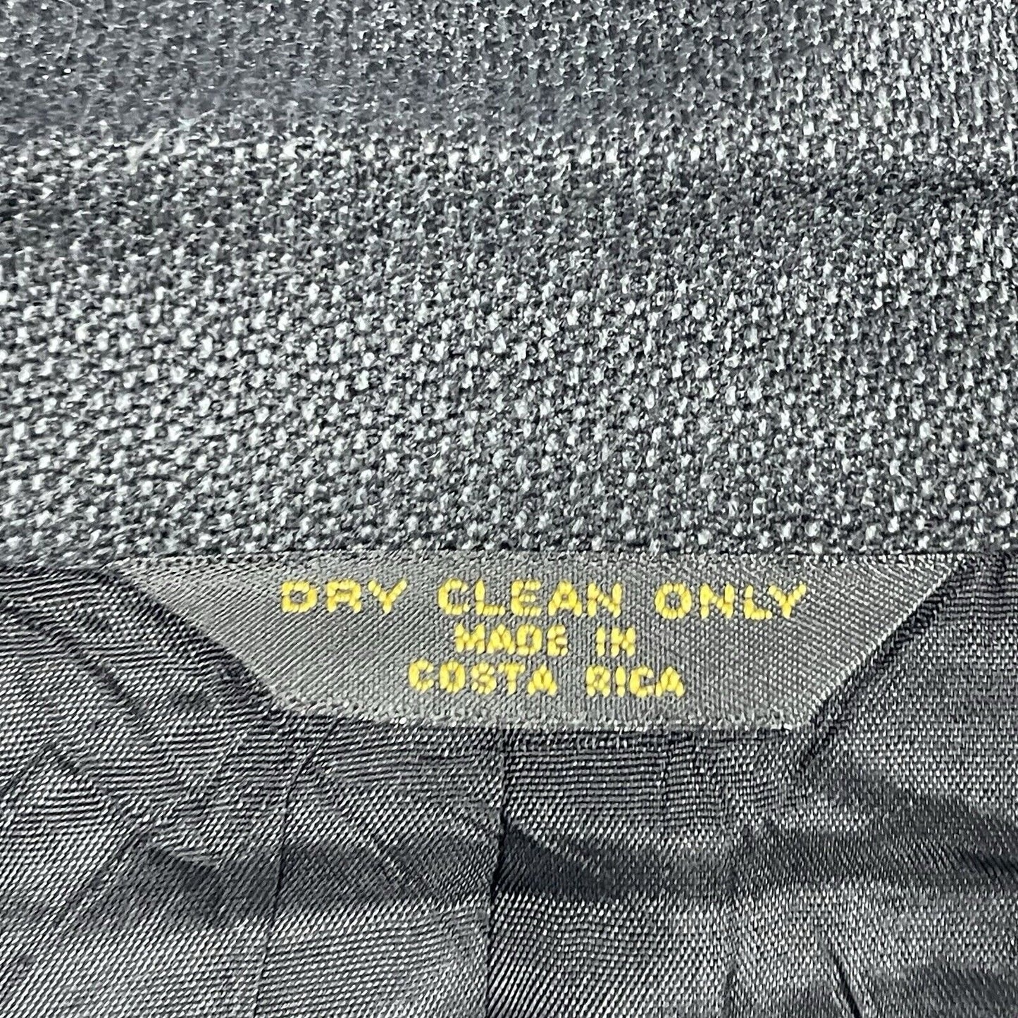 John Henry Black Pebbled Wool Suit 2 Piece Set Blazer Ventless 3 Button Size 48R