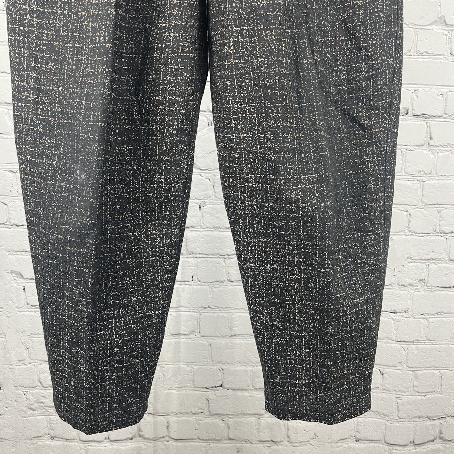 VTG By Choice Black Speckled Pleated Tapered High Rise Pants USA Size 7 (25x29)