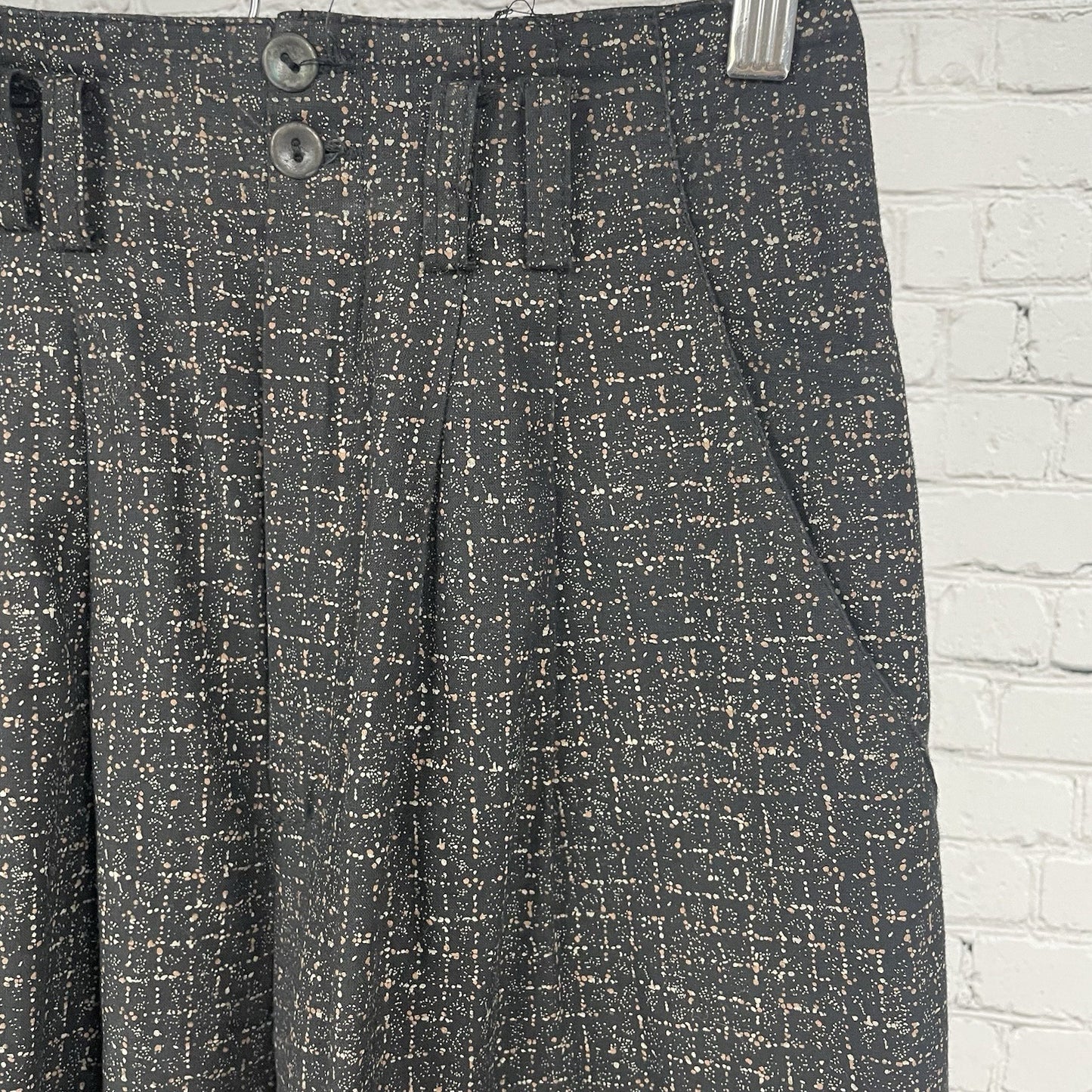 VTG By Choice Black Speckled Pleated Tapered High Rise Pants USA Size 7 (25x29)
