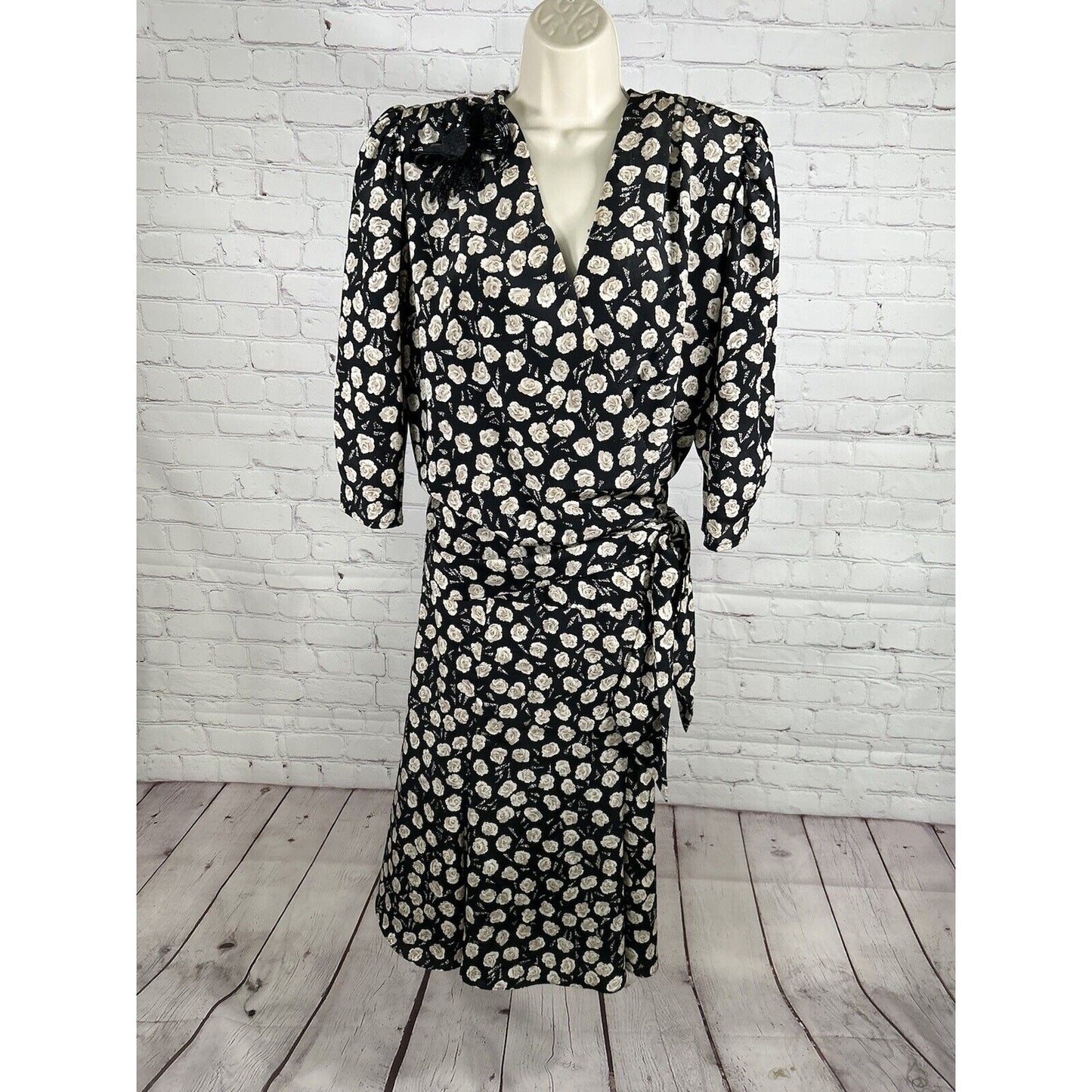 VTG Jo Hanna York Joan Davis Black Floral V Neck Shoulder Pad Faux Wrap Dress XL