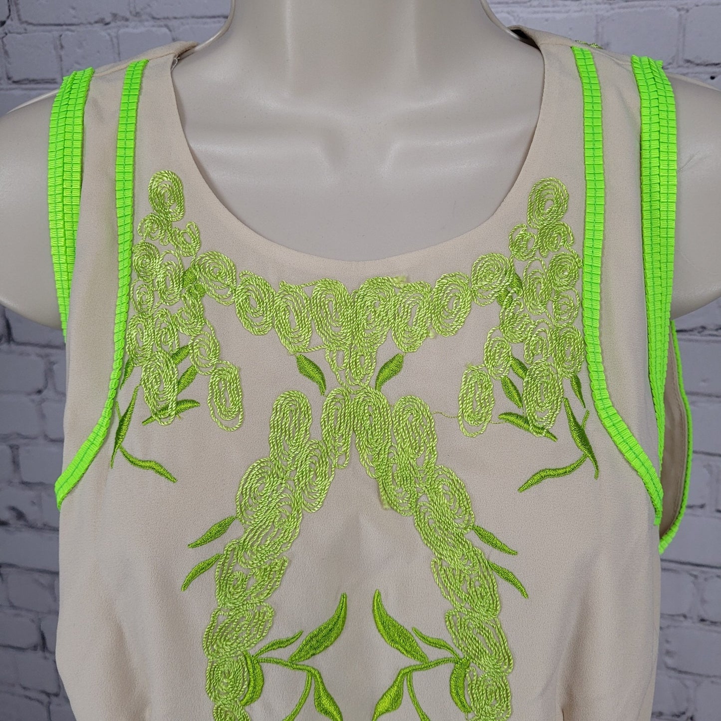 Rocco Lola Beige Green Embroidered Sleeveless Romper USA Made Size Large L