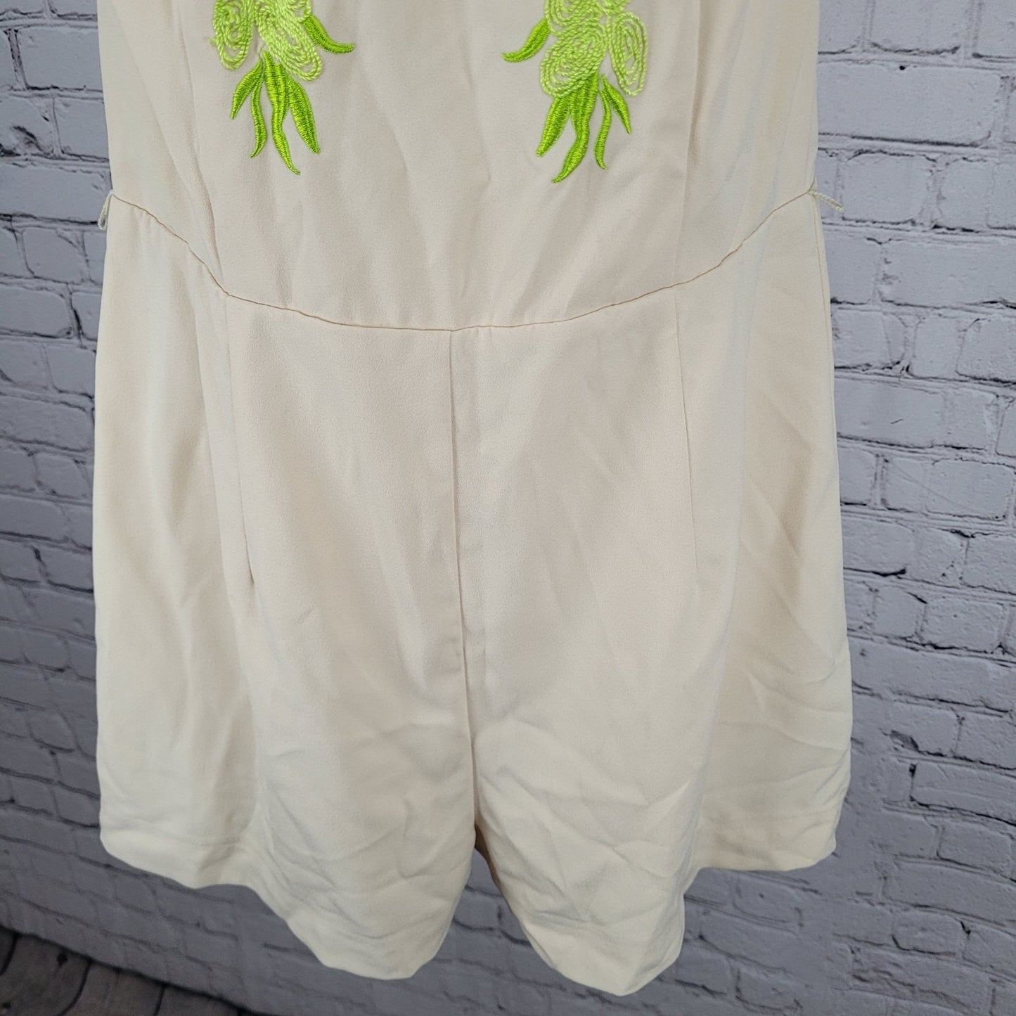 Rocco Lola Beige Green Embroidered Sleeveless Romper USA Made Size Large L