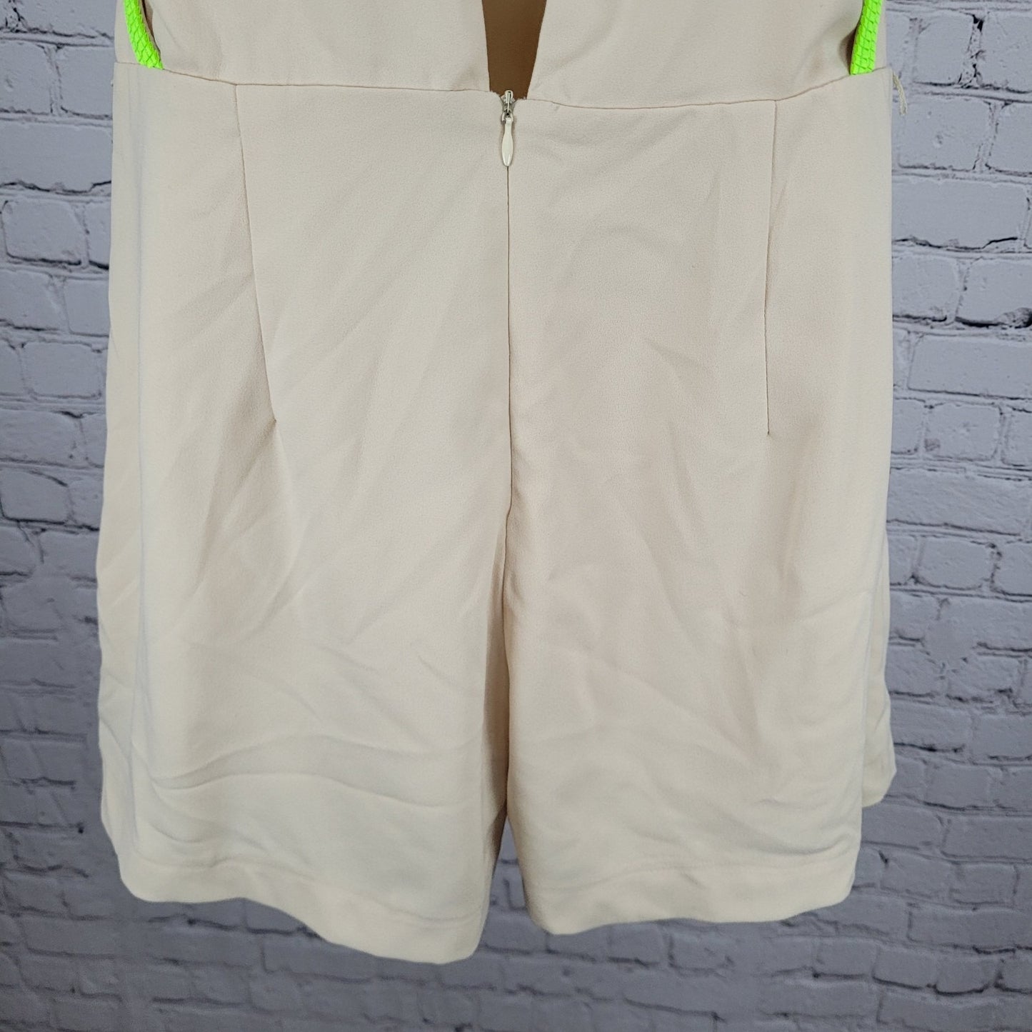 Rocco Lola Beige Green Embroidered Sleeveless Romper USA Made Size Large L