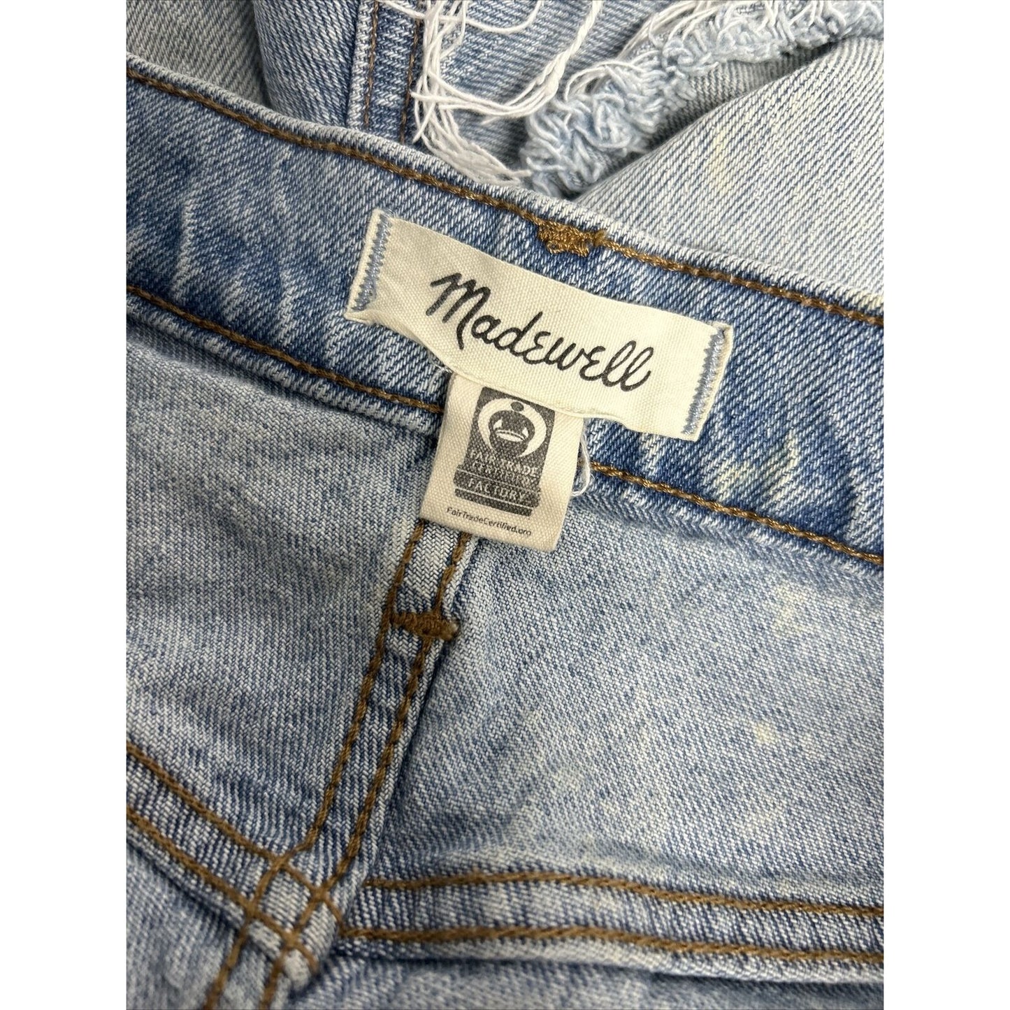 Madewell Light Wash Denim Distressed High Rise Shorts Women’s (27 x 3.5)
