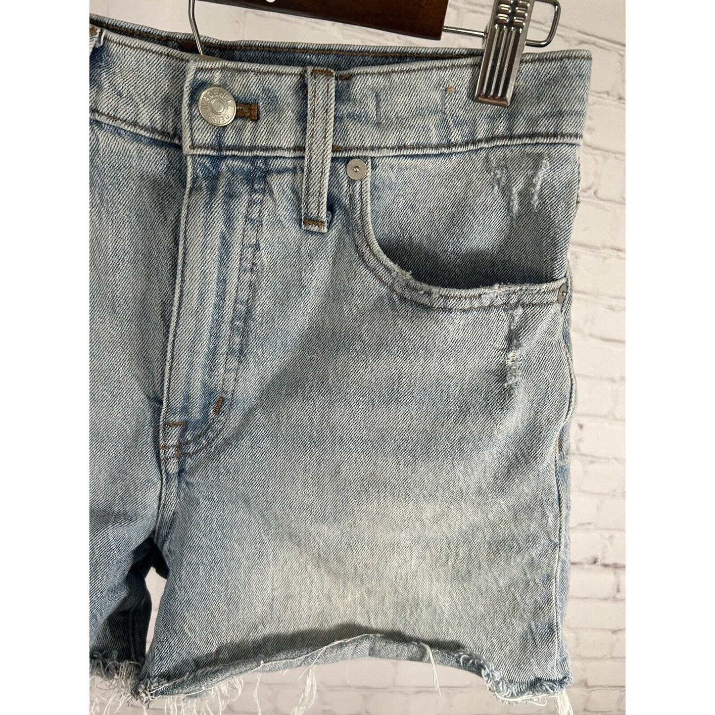 Madewell Light Wash Denim Distressed High Rise Shorts Women’s (27 x 3.5)