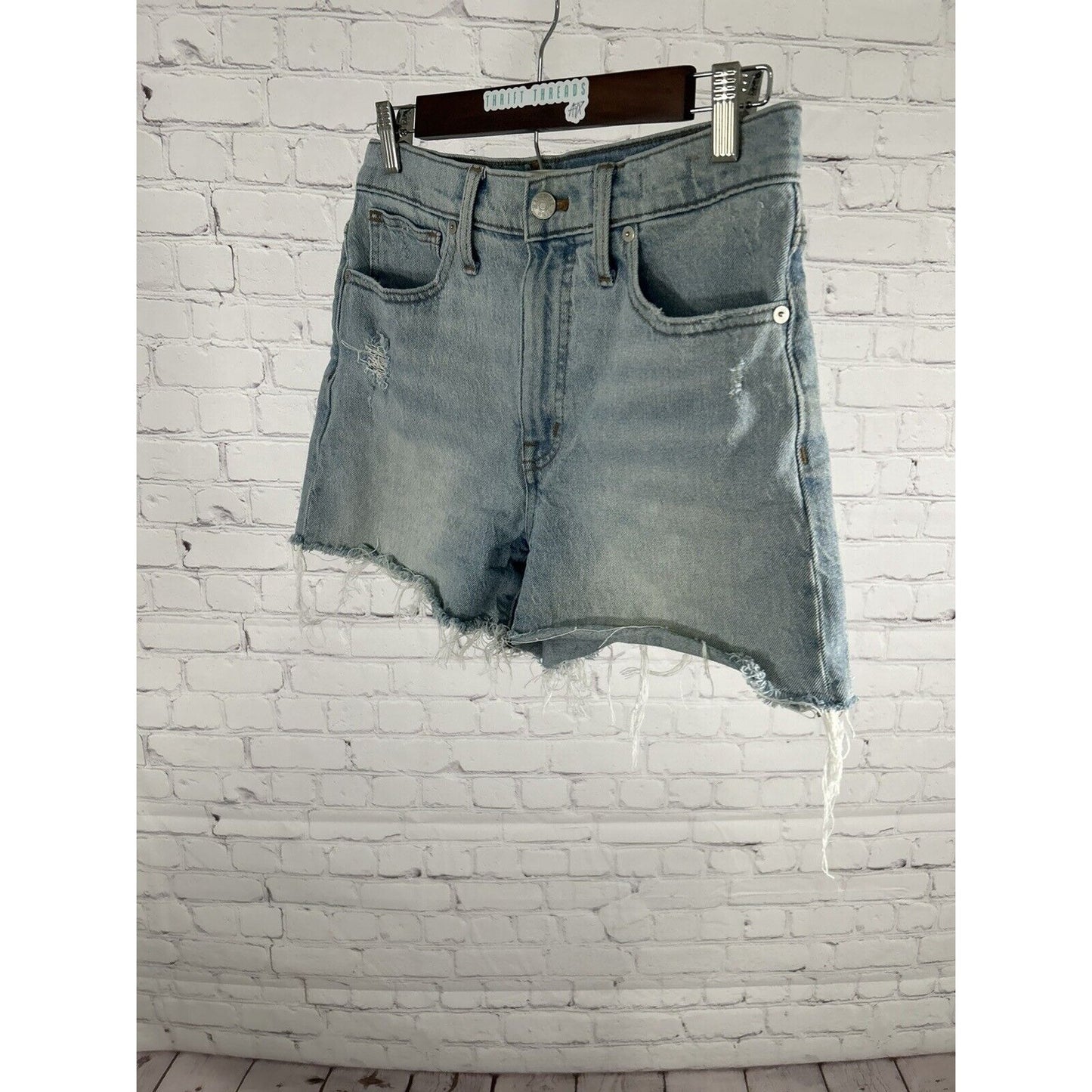 Madewell Light Wash Denim Distressed High Rise Shorts Women’s (27 x 3.5)