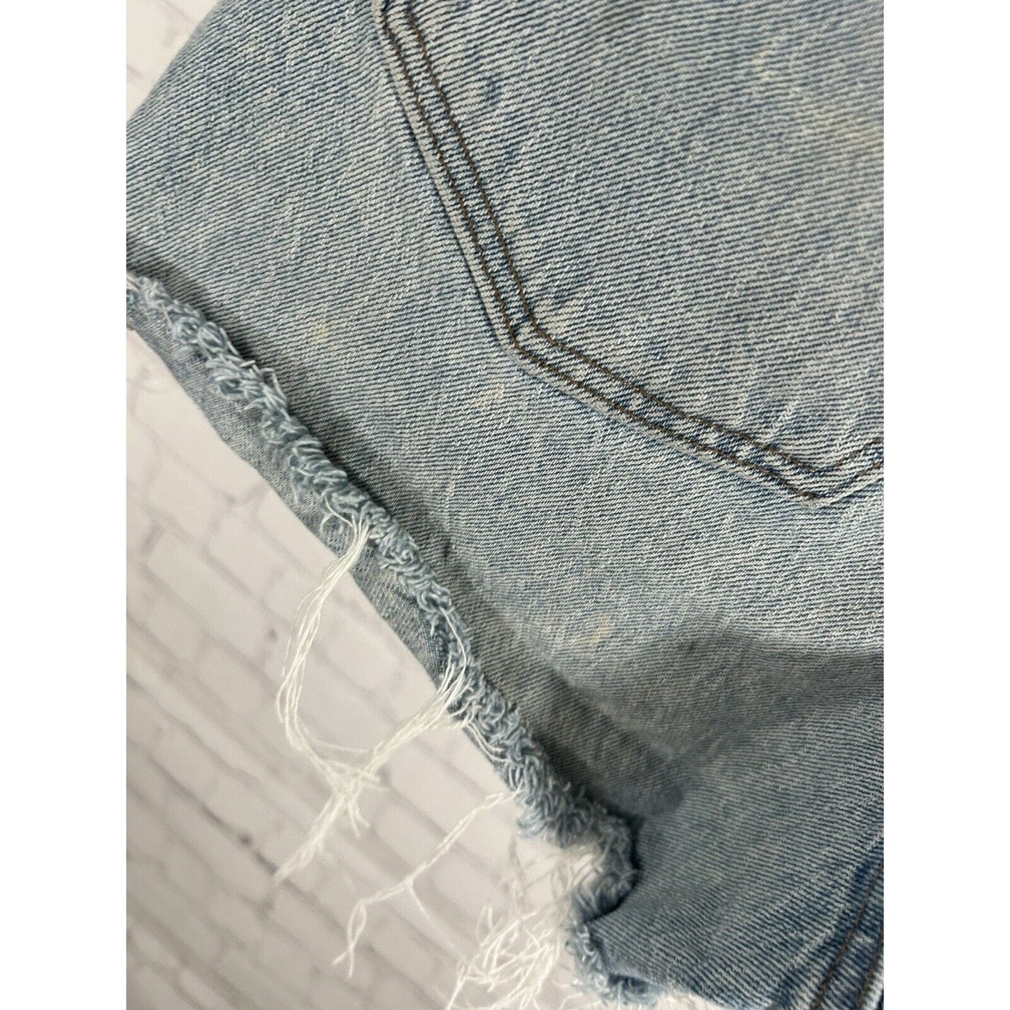 Madewell Light Wash Denim Distressed High Rise Shorts Women’s (27 x 3.5)