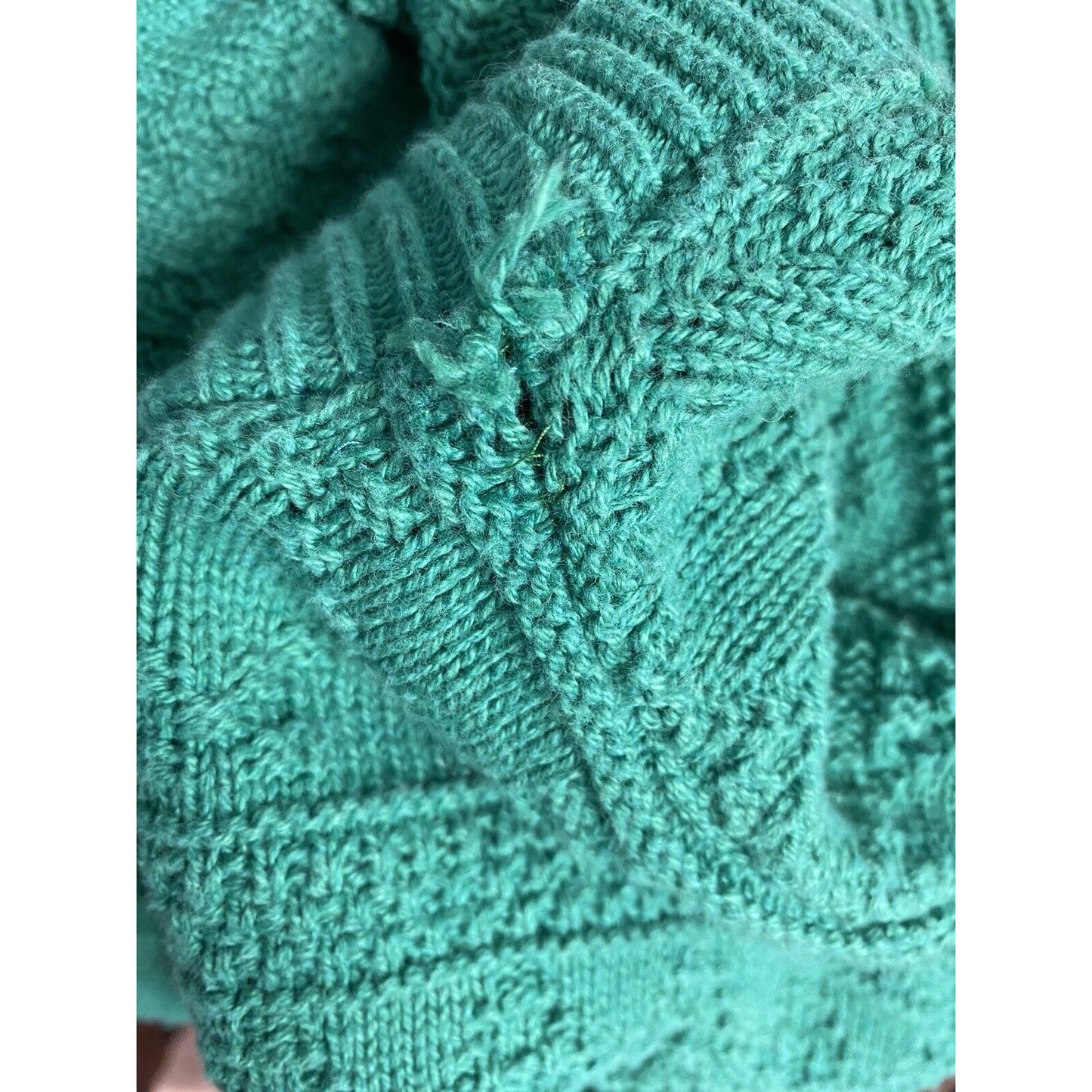 VTG Victoria Dry Goods 100% Cotton Green Chunky Knit Pullover Sweater Men’s XL