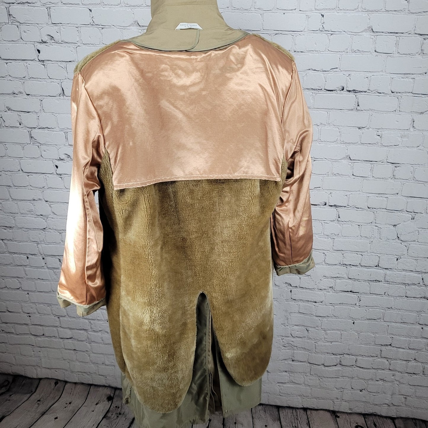 Oleg Cassini Tan Weather Ready Removable Faux Fur Lining Belted Trench Coat 40R
