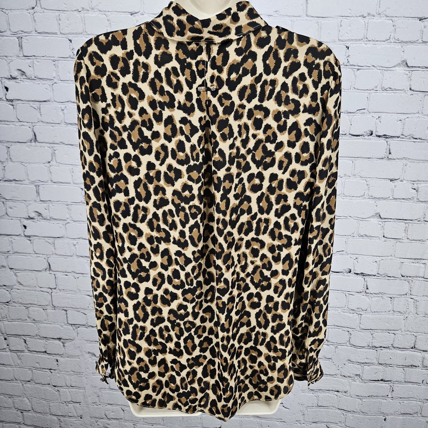 White House Black Market Brown Leopard 100% Silk Button Up Blouse Shirt Top 6