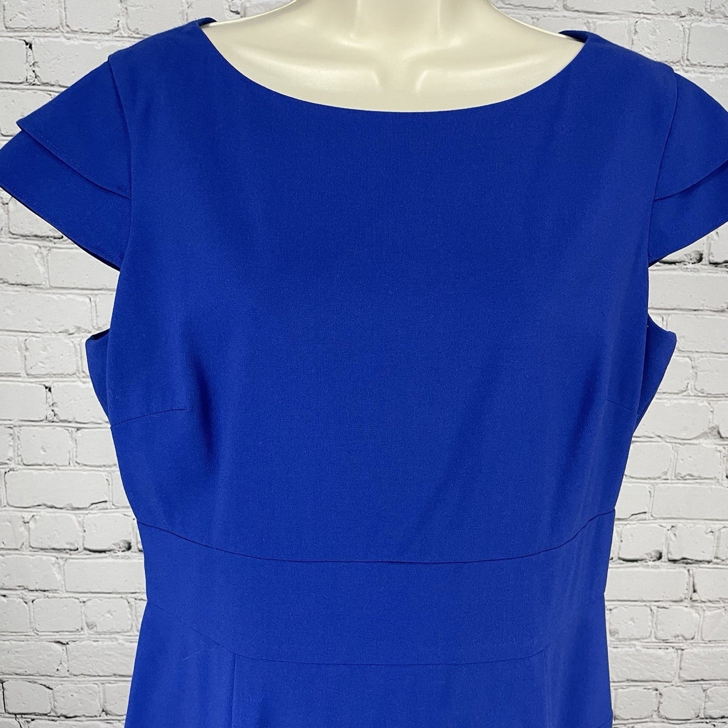 Tahari Arthur S Levine Blue Layered Short Sleeve Zipped Stretch Sheath Dress 12
