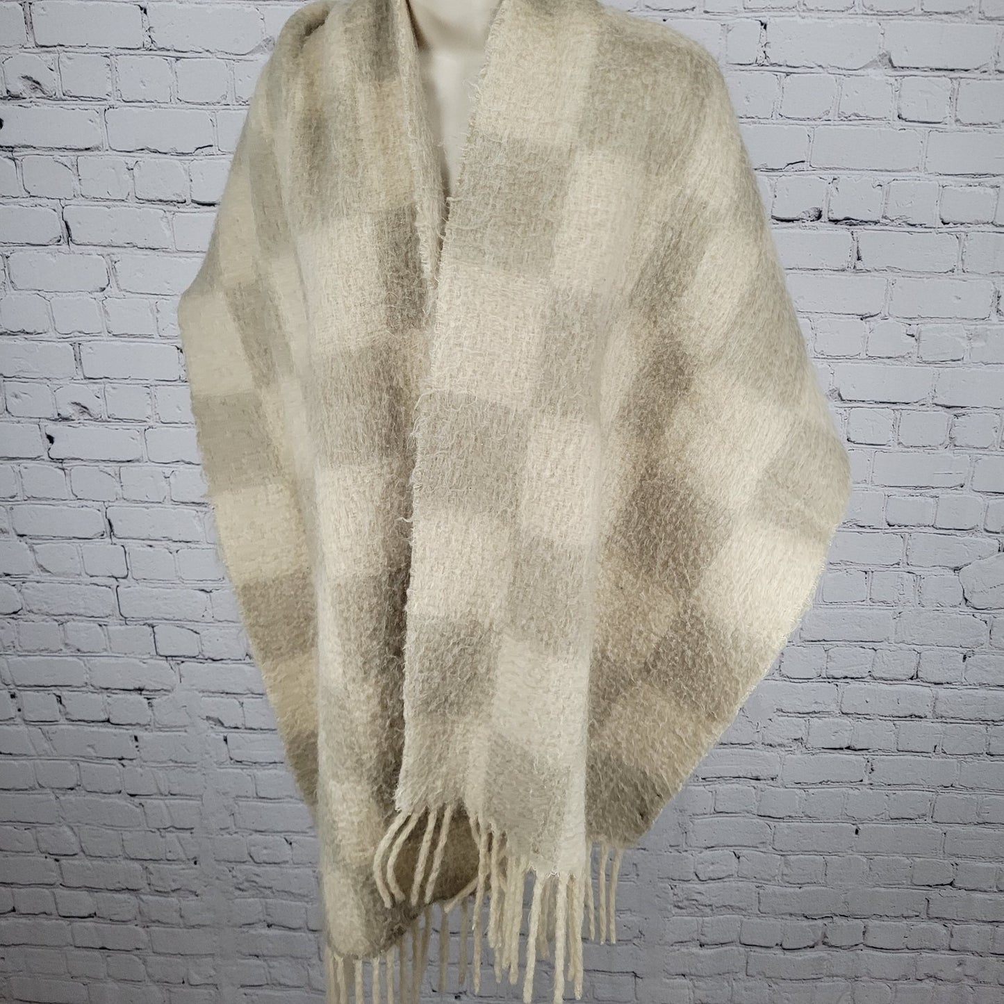 Madewell Beige Check Fringe Soft Rectangle Scarf Neckwarmer Shawl Wrap 77x18