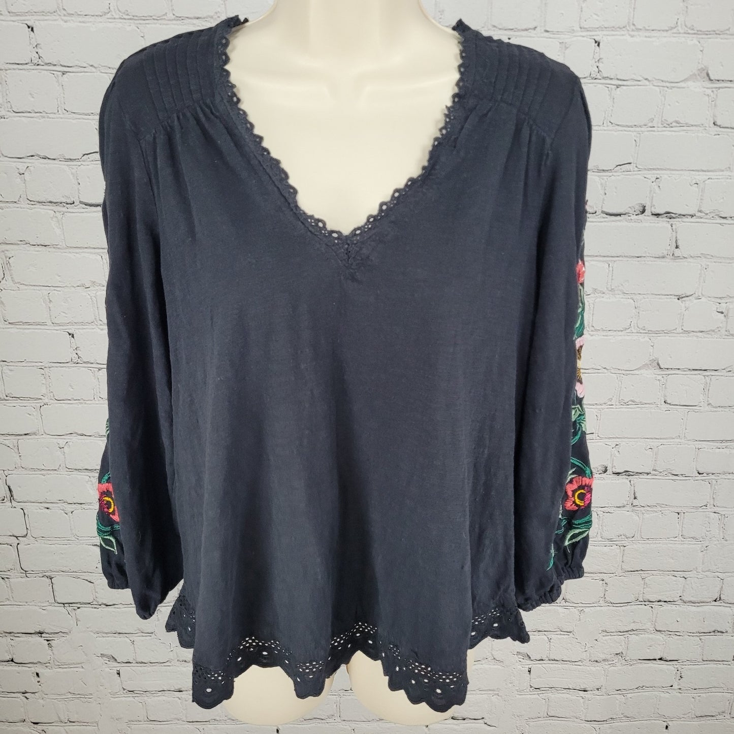 By Anthropologie Black Cotton Floral Embroidered 3/4 Sleeve Boho Top Small S