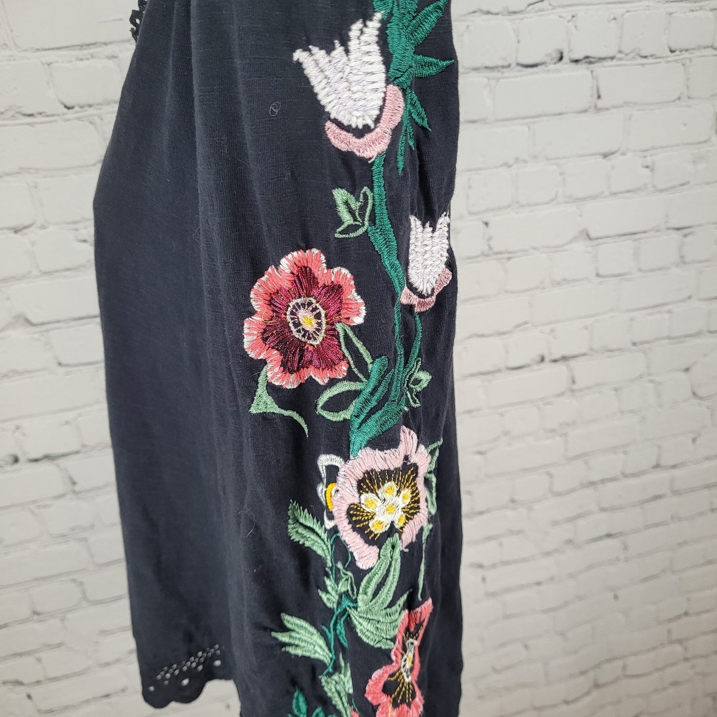 By Anthropologie Black Cotton Floral Embroidered 3/4 Sleeve Boho Top Small S