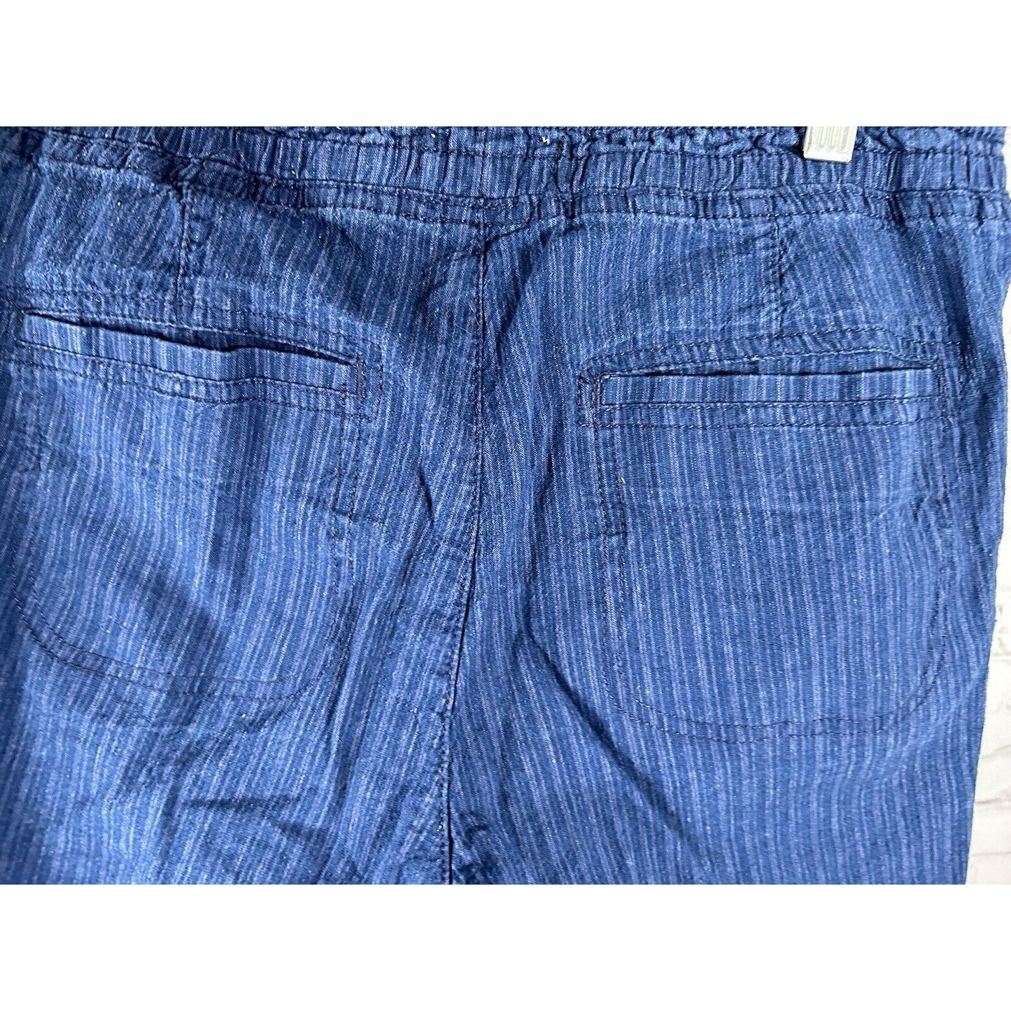 Lee Relaxed Fit Blue Linen Blend Striped Pull On Drawstring Shorts 8 (30 x 14.5)