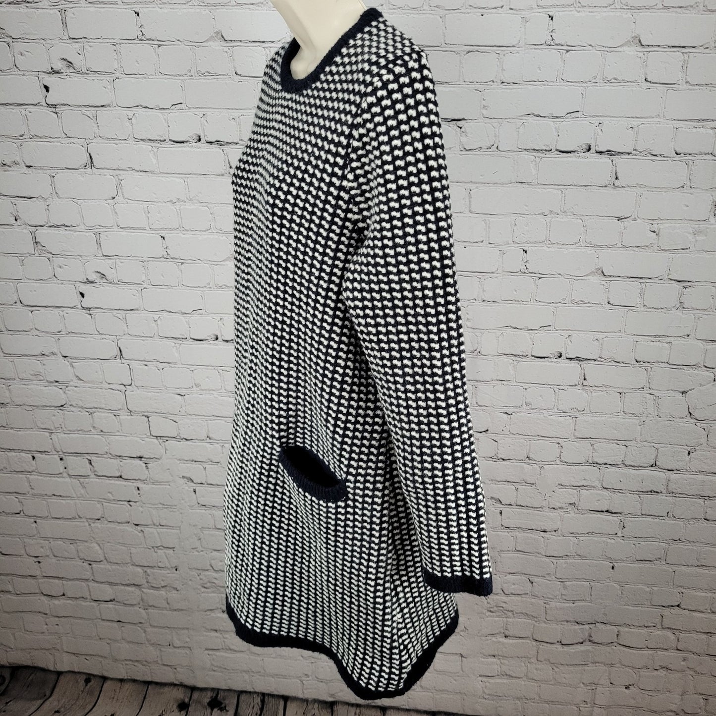 Boden Ivory & Navy Wool Alpaca Blend Knit Heavyweight Sweater Dress Size 10R