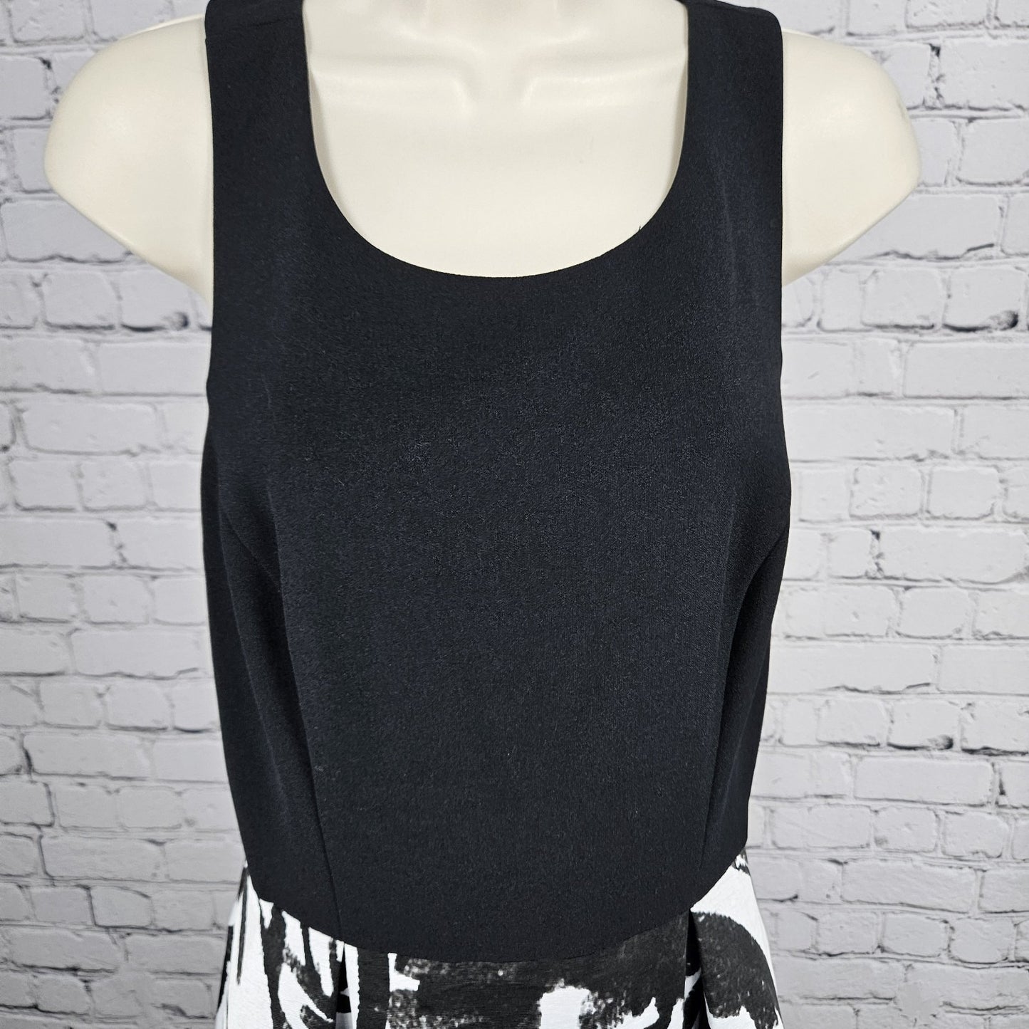 White House Black Market Sleeveless Floral Crossback Pleated A-Line Midi Dress 8