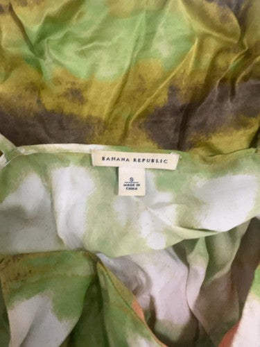 Banana Republic Green Tie Dye 100% Silk V Neck Spaghetti Strap Cami Top S