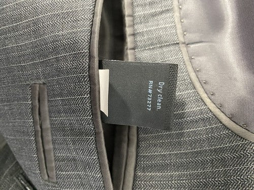 Marc Anthony Dark Gray Wool Pinstripe 2 Button Blazer Jacket 44L *Small Tear