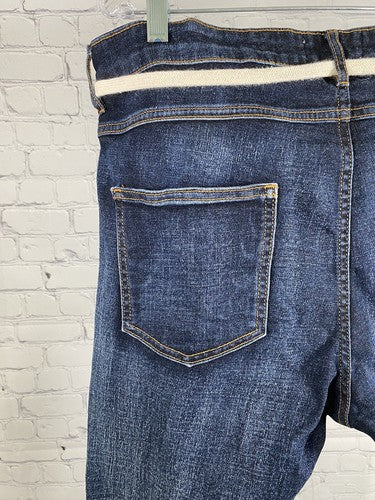 LAKENZIE Dark Wash Distressed Born Sinner Embroidered Denim Zipper Ankle Jeans L