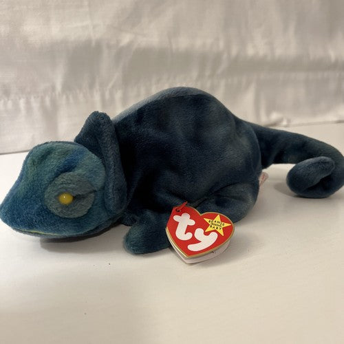 Retired 1997 TY Rainbow 8” Chameleon Beanie Baby Rare With Iggy Colors