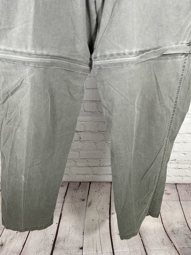 VTG TAG Safari Travel Clothing High Rise Zip Off Leg Women’s Cargo Pants (32x31)
