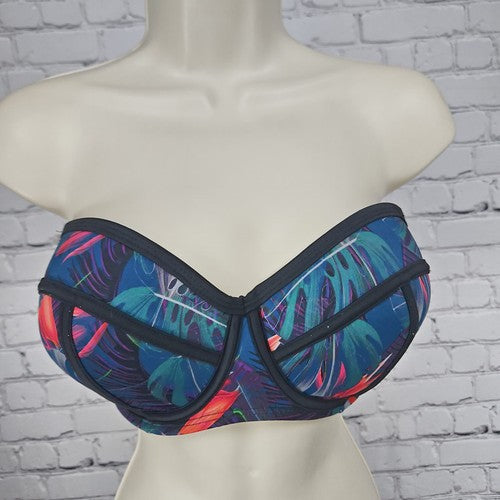 Swimsuits For All Blue Tropical Print Underwire Bandeau Bikini Swim Top 18