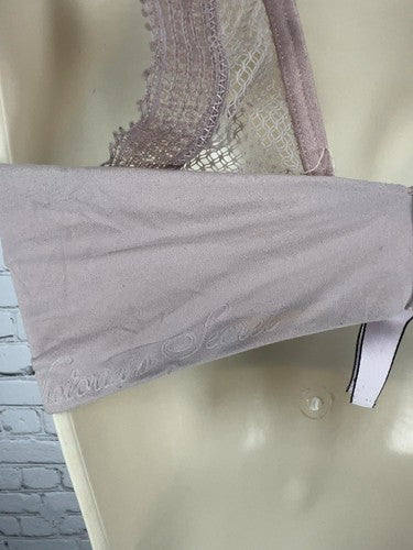 Victoria's Secret Incredible Mauve Lace Back Padded Wireless Bra 34D