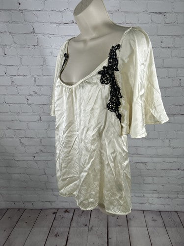 Chelsea Flower Ivory 100% Silk Rhinestones Embroidered Scoop Neck Blouse M