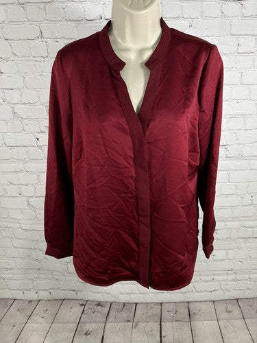 Elizabeth & Clarke Red 100% Unstainable Vegan Silk Long Sleeve Button Up 6