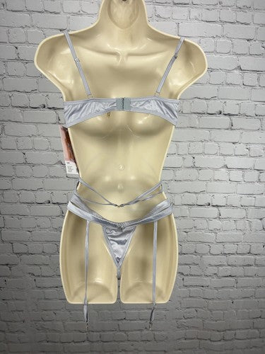 NWT Roma Confidential Silver White Lace Satin Bustier Garter Thong Set M