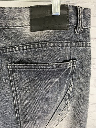 Red Ape Dirty Wash Dark Gray Distressed Long Denim Jean Shorts Men’s 34 (34x12)