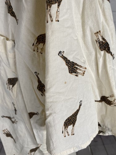 VTG Panama Jill Off White Short Sleeve Button Up Collared Giraffe Shirt Womens M