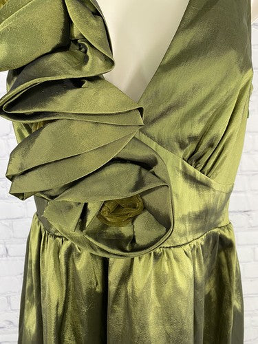 Fab’rik Shiny Green V Neck Ruffle Flower Sleeveles A Line Dress M Medium