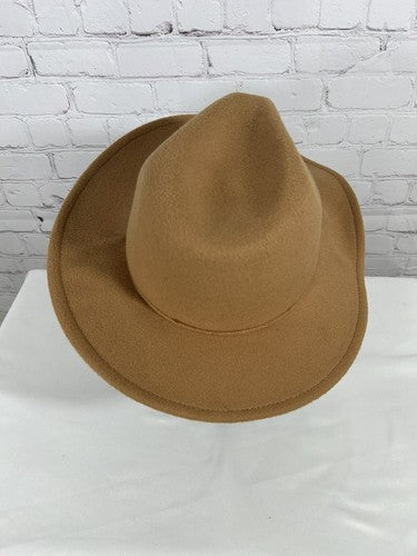 NWT Lulu’s Camel Brown Vendor Style Fedora One Size