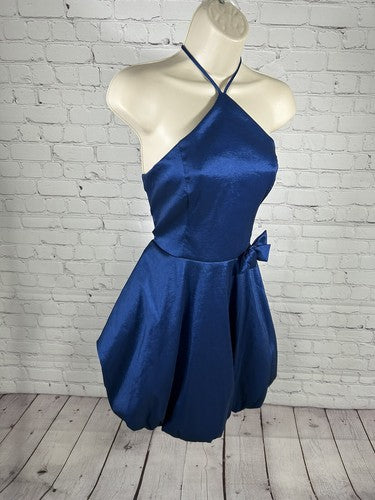 Teeze Me Blue Halter Short Bubble Hem Fit And Flare Party Dress Junior’s 9