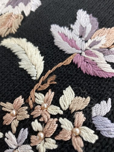 VTG Worthington Black Floral Beaded Embroidered Shoulder Pad Pullover Sweater M