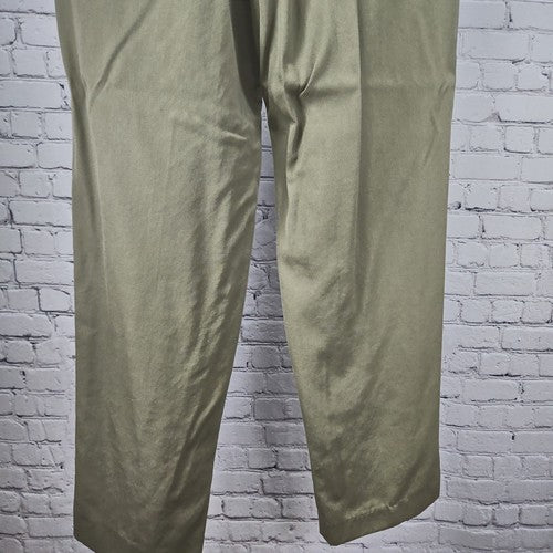 VTG Eddie Bauer Khaki 100% Wool Pleated Straight Leg Dress Pants 33x32 (30X34)