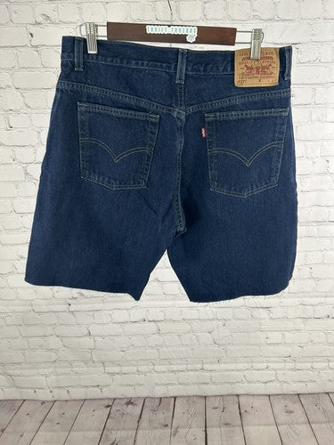 Levi’s 557 Lower Rise Loose Fit Dark Wash Denim Cut Off Shorts Women’s 14 33x10