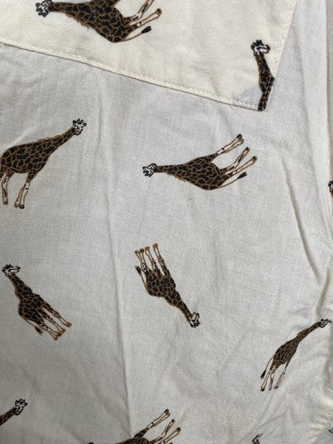 VTG Panama Jill Off White Short Sleeve Button Up Collared Giraffe Shirt Womens M