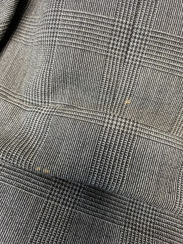 Kilburne and Finch Fine Clothiers Black Gray Plaid 2 Button Blazer Jacket 44R