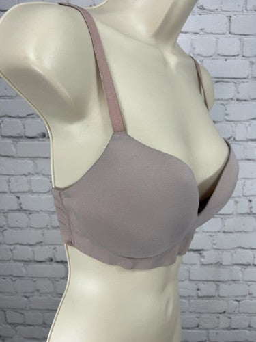 Victoria's Secret Incredible Mauve Lace Back Padded Wireless Bra 34D