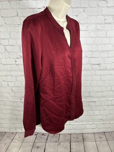 Elizabeth & Clarke Red 100% Unstainable Vegan Silk Long Sleeve Button Up 6