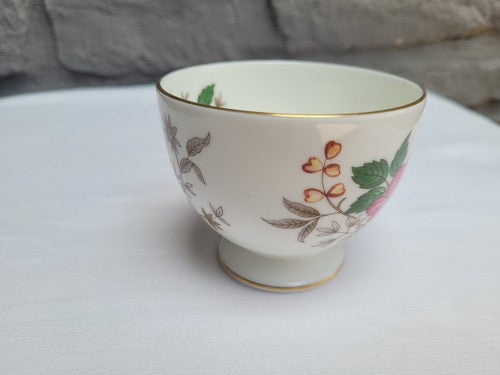 Wedgwood Bone China Made In England Floral Gold Rim Tea Cup