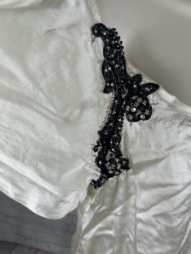 Chelsea Flower Ivory 100% Silk Rhinestones Embroidered Scoop Neck Blouse M
