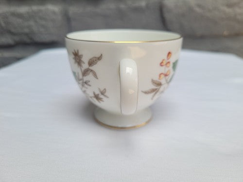 Wedgwood Bone China Made In England Floral Gold Rim Tea Cup