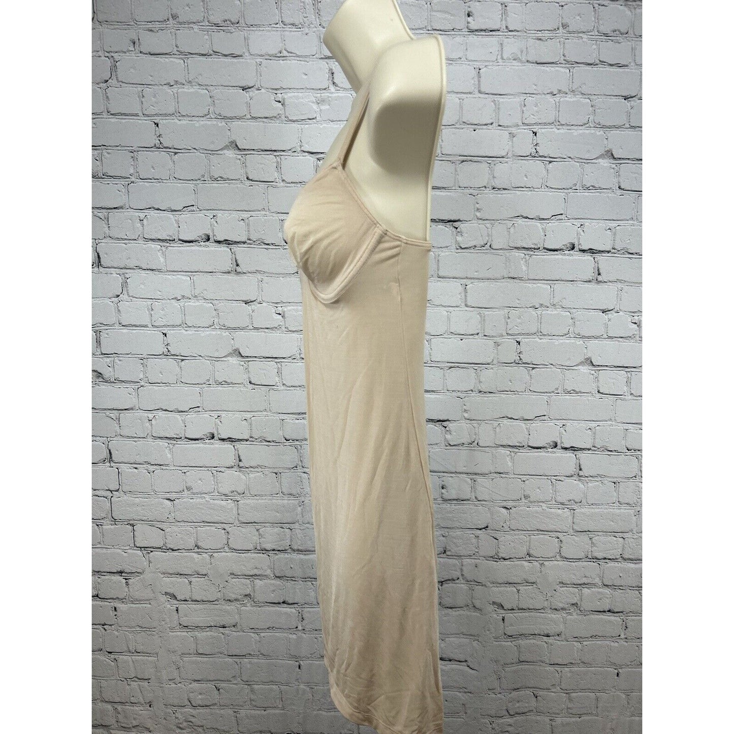Calvin Klein Nude Adjustable Spaghetti Strap Unlined Demi Cup Midi Slip 34C
